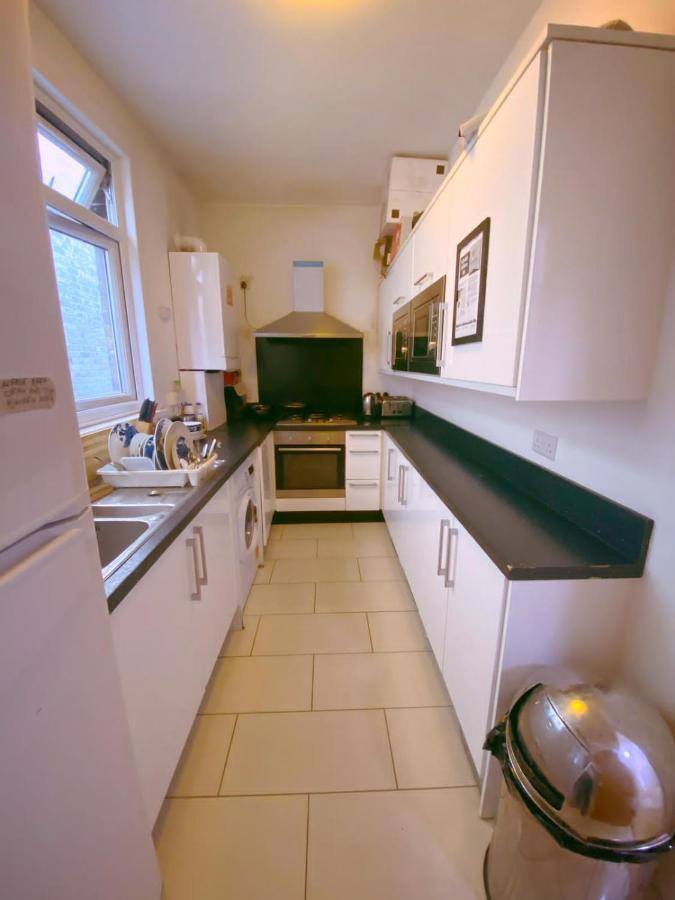 Mandarin Apartment Londen Buitenkant foto