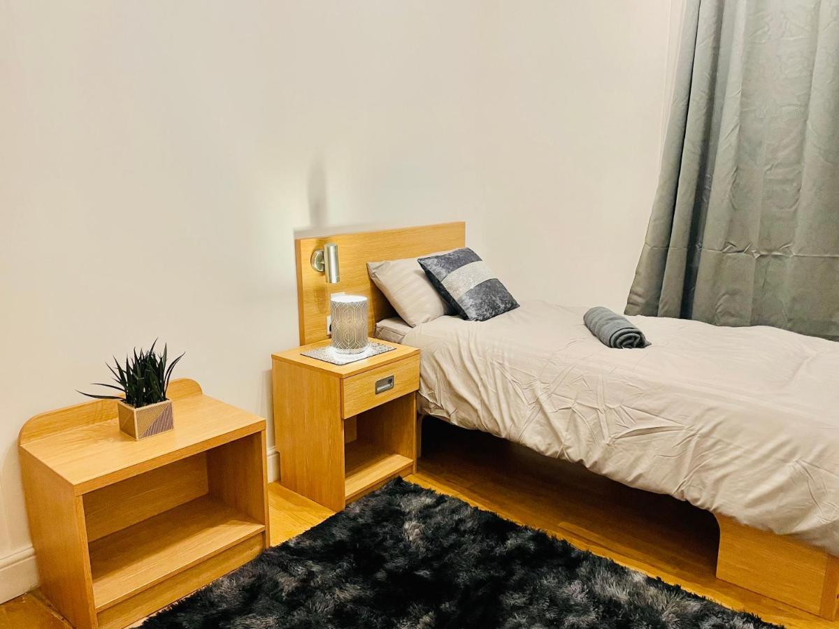 Mandarin Apartment Londen Buitenkant foto